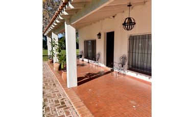 Campo en venta. 225 Has ganaderas con Excelente mejoras