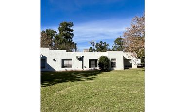 Campo en venta. 225 Has ganaderas con Excelente mejoras