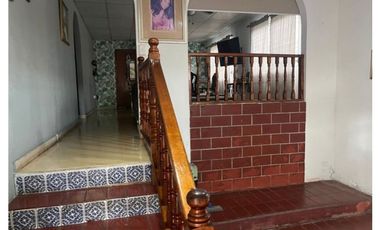 VENDO CASA ALTOS DE SANTA MARA
