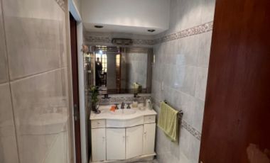 Casa en venta en Lanus Oeste