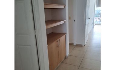 SE VENDE APARTAMENTO Costa del Este