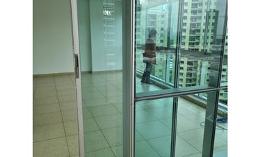 SE VENDE APARTAMENTO Costa del Este