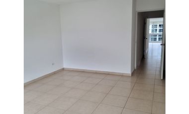 SE VENDE APARTAMENTO Costa del Este