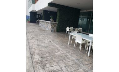 SE VENDE APARTAMENTO Costa del Este