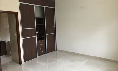 VENTA DE CASA EN CLAYTON - Ph Los Senderos de Camino de cruces