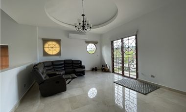 VENTA DE CASA EN CLAYTON - Ph Los Senderos de Camino de cruces