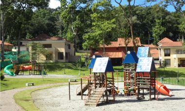 Venta de casa en clayton - Los Senderos de camino de cruces