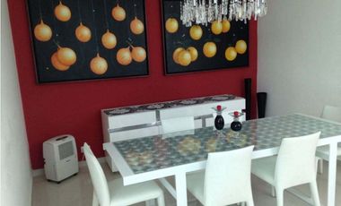 CASA MODERNA EN PH COSTA ESMERALDA