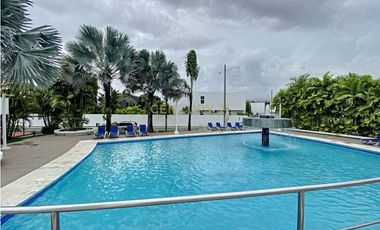 CASA MODERNA EN PH COSTA ESMERALDA