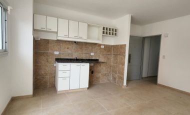 Departamento en venta en Remedios de Escalada Oeste