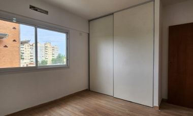 Departamento en venta en Remedios de Escalada Oeste