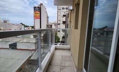 Departamento en venta en Remedios de Escalada Oeste