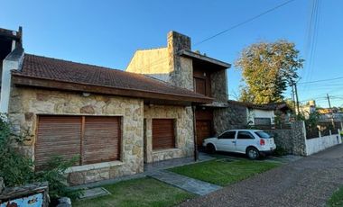 Casa en venta en Merlo Sur