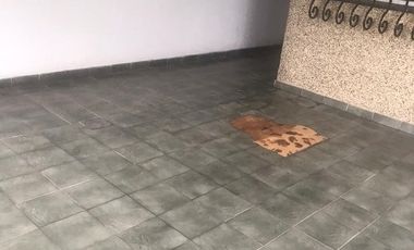 Casa en venta en Bernal Oeste