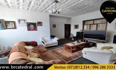 Casa de venta en Av. 24 de mayo – código:20331