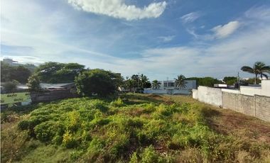 VENTA LOTE CERCA AL CASTILLO DE SALGAR