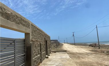 VENTA DE CASA AMPLIA EN SABANILLA