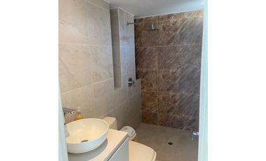 VENTA DE CASA AMPLIA EN SABANILLA