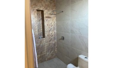 VENTA DE CASA AMPLIA EN SABANILLA