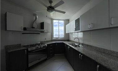 APARTAMENTO EN COSTA DEL ESTE LINEA BLANCA  205M2 3 REC COUNTRY CLUB