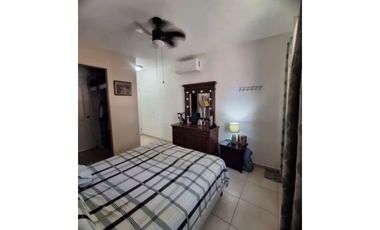 Alquiler/ venta de casa en esquina Chorrera Los Olivos. (LA)