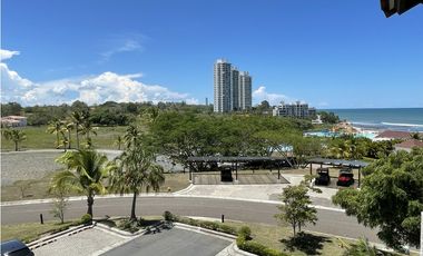 Venta: Lujoso y amplio apartamento en Marinazul Casamar
