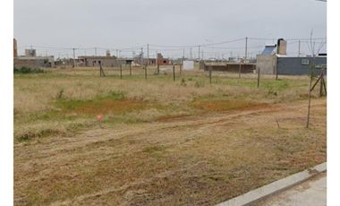 VENDE TERRENO EN ESTACIÓN ALVEAR 2