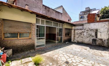 Venta Casa 6 ambientes en Morón Centro
