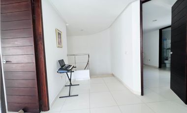 Casa en Venta Barrio  San Vicente en Barranquilla- Cerca al  Centro Comercial Viva