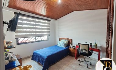 CASA COMERCIAL EN VENTA EN EL BARRIO EL BROZQUERO YOPAL