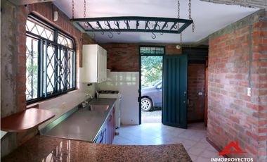 Casa con vista🔥 en condominio, Cerritos, Pereira