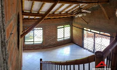 Casa con vista🔥 en condominio, Cerritos, Pereira
