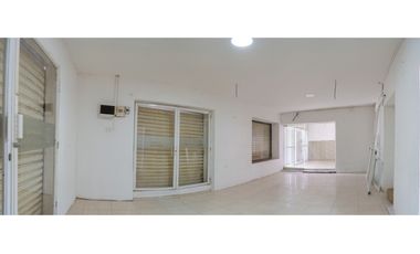 CASA ESQUINERO COMERCIAL 420M2 -  EN CENTRO HISTORICO DE SANTA MARTA