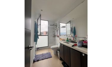 VENDO APARTAMENTO DUPLEX EN ALTOS DEL POBLADO MEDELLN
