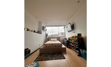 VENDO APARTAMENTO DUPLEX EN ALTOS DEL POBLADO MEDELLN