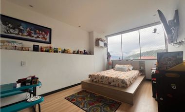 VENDO APARTAMENTO DUPLEX EN ALTOS DEL POBLADO MEDELLN