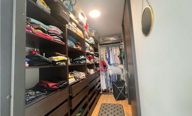 VENDO APARTAMENTO DUPLEX EN ALTOS DEL POBLADO MEDELLN