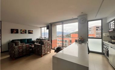 VENDO APARTAMENTO DUPLEX EN ALTOS DEL POBLADO MEDELLN