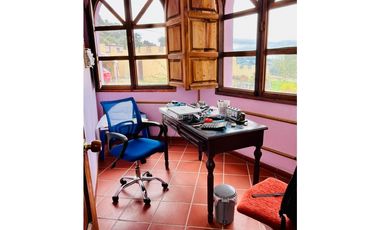 SE VENDE CASTILLO MODERNO 4.000 M2