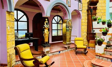 SE VENDE CASTILLO MODERNO 4.000 M2