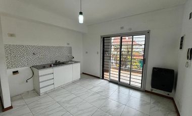 Departamento Tipo Casa en venta en Wilde Centro