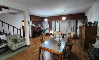 Chalet en venta en Burzaco Oeste