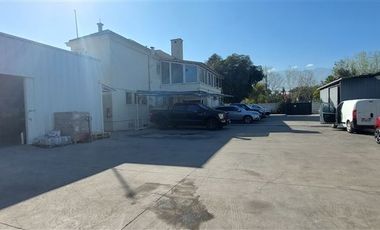 Oficina en Arriendo en Campos de Deportes / Los Pescadores