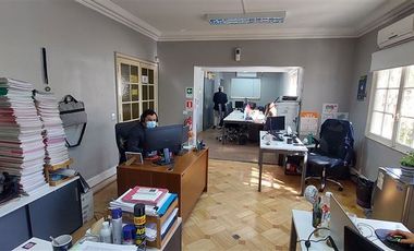 Oficina en Arriendo en Campos de Deportes / Los Pescadores