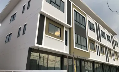 3 Bedroom Townhouse for sale at U Square Estate