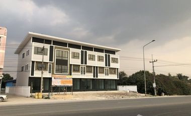 3 Bedroom Townhouse for sale at U Square Estate