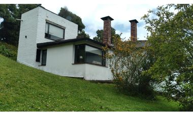 CASA CAMPESTRE VDA EL HATO EN VENTA - LA CALERA