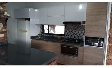 CASA CAMPESTRE VDA EL HATO EN VENTA - LA CALERA