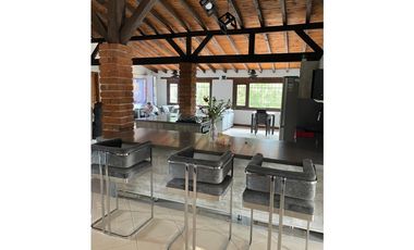 CASA FINCA EN VENTA MARINILLA