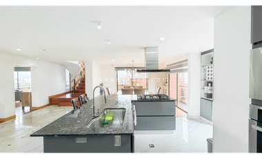 Venta de Penthouse El Poblado Las Lomas